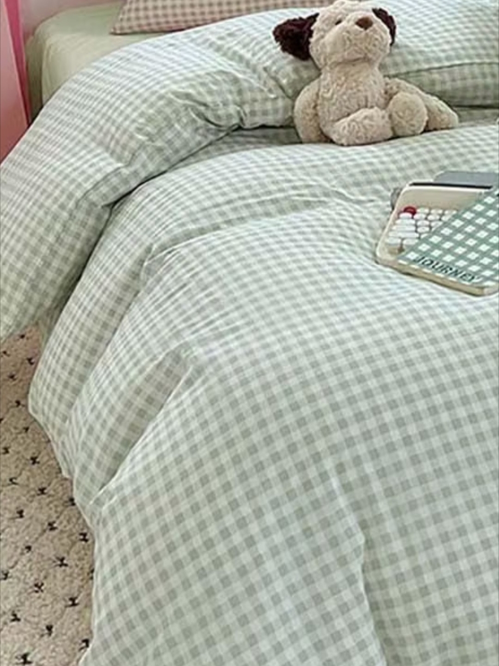 Soft Green Gingham Checkered Queen Duvet Set New